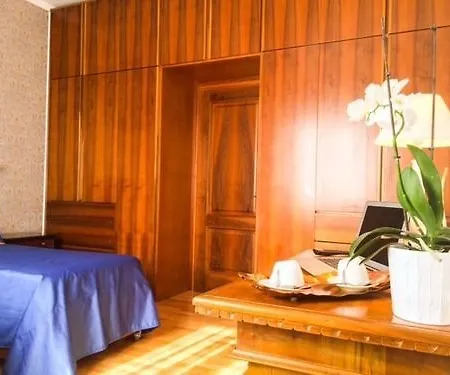 Fedua Centro 3* Verona