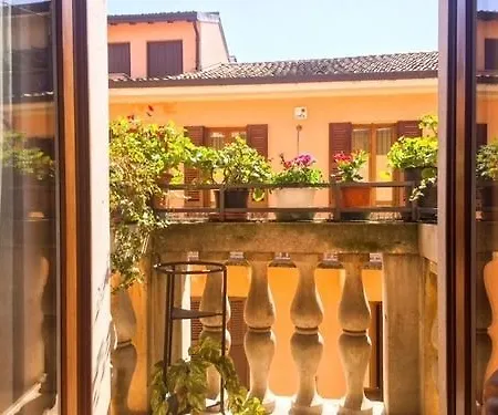 Guest house Fedua Centro 3*
