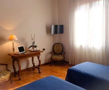 בית הארחה Fedua Centro 3*